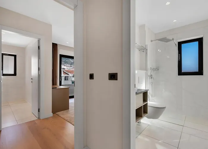 Jelena - Exklusiv ماكارسكا