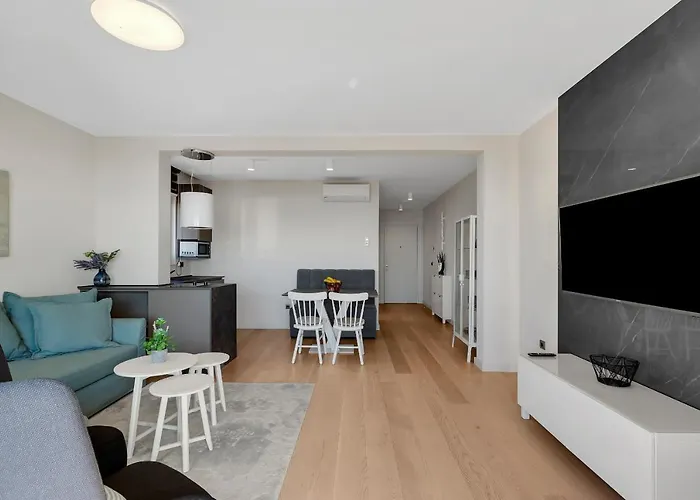 Jelena - Exklusiv ماكارسكا